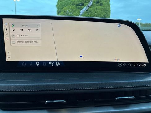 Used 2024 Cadillac XT4 Premium Luxury AWD/4WD image 16