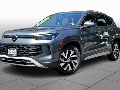 New 2025 Volkswagen Tiguan S