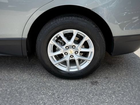 Used 2023 Chevrolet Equinox LT AWD/4WD image 16