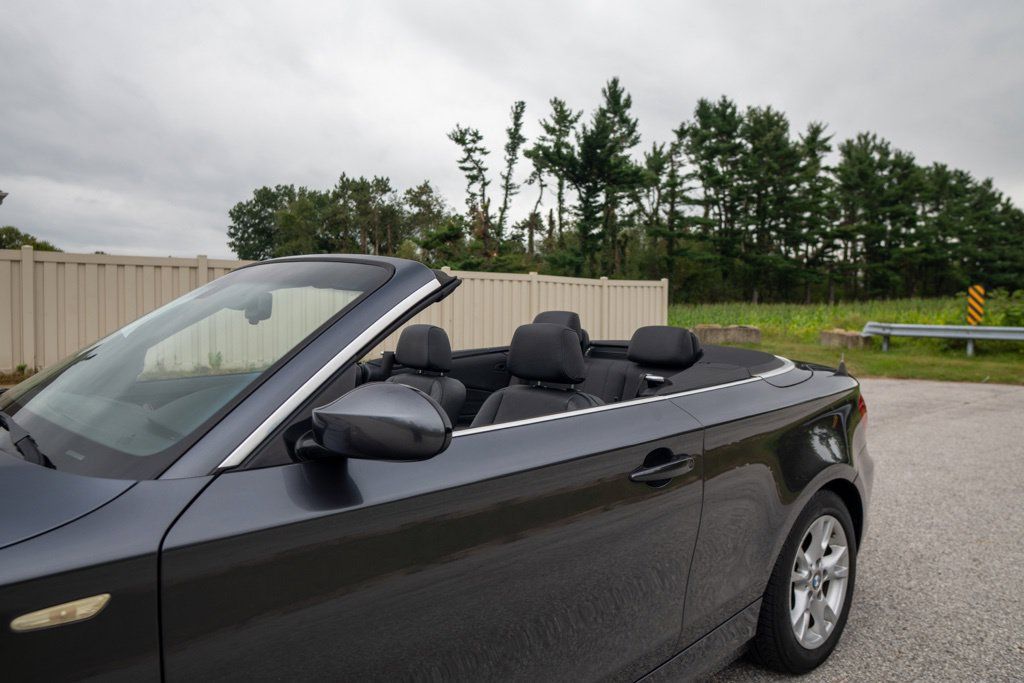 Used 2008 BMW 128i Convertible RWD image 9