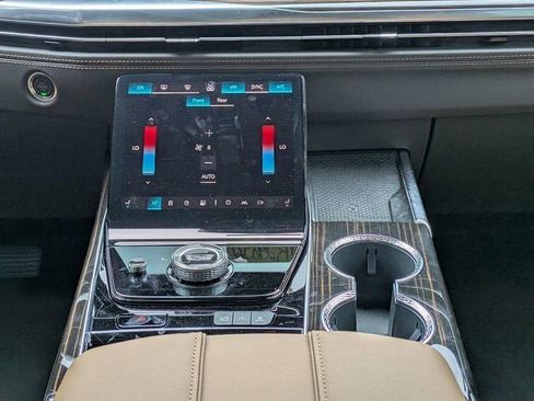 New 2026 Cadillac Escalade ESV Luxury w/ Touring Package AWD/4WD image 21