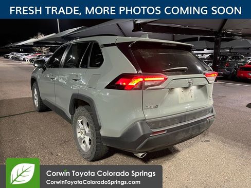 Used 2021 Toyota RAV4 XLE image 6