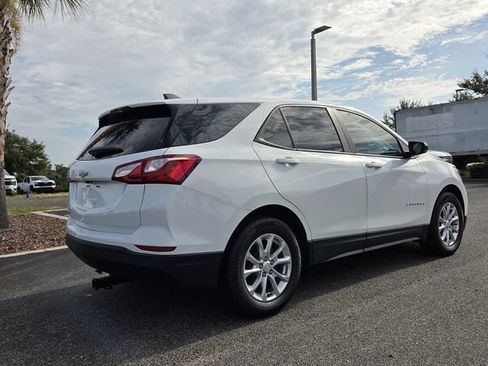 Used 2021 Chevrolet Equinox LS FWD image 6