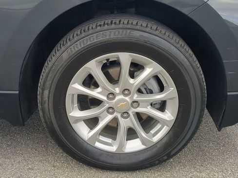Used 2020 Chevrolet Equinox LS w/ LS Convenience Package image 10