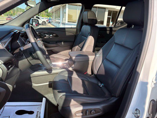 Used 2023 Chevrolet Traverse RS AWD/4WD image 23