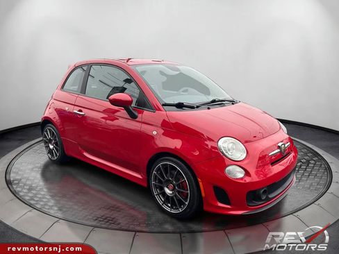 Used 2015 FIAT 500 Abarth w/ Comfort/Convenience Group image 7