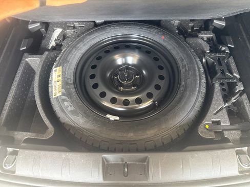 Used 2022 Jeep Renegade Trailhawk AWD/4WD image 9