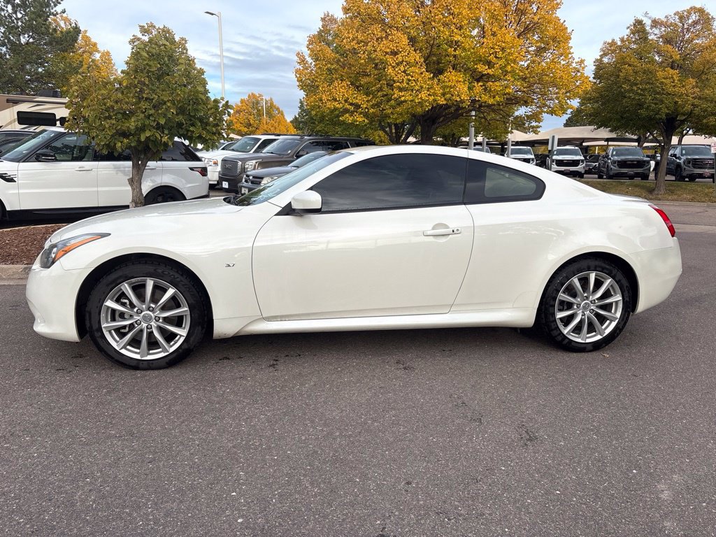 Used 2015 INFINITI Q60 AWD Coupe w/ Premium Package image 2