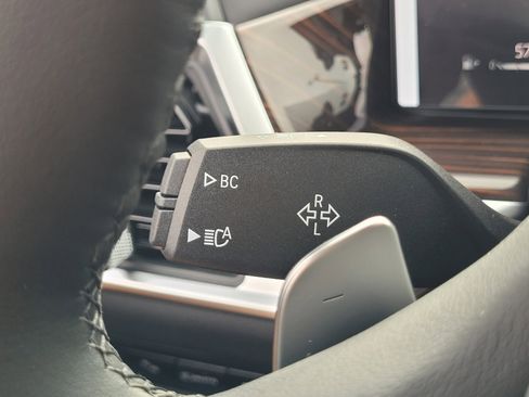 New 2026 BMW X5 sDrive40i image 30