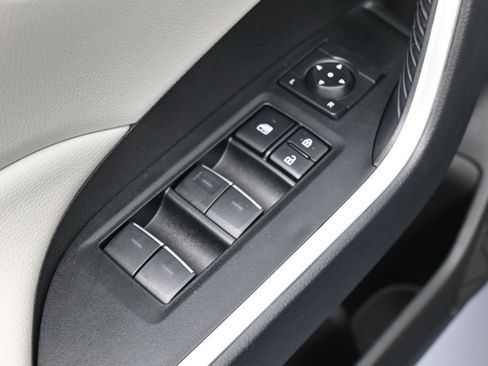 Used 2025 Toyota RAV4 XLE w/ Convenience Package FWD image 14