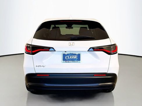 New 2026 Honda HR-V LX image 6
