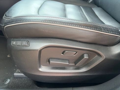 Used 2025 MAZDA CX-5 AWD 2.5 S w/ Preferred Package image 16