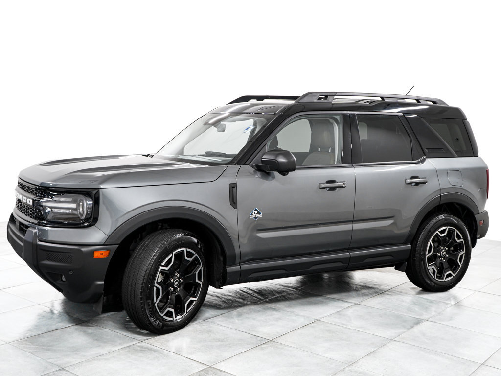 Certified 2025 Ford Bronco Sport Outer Banks w/ Outer Banks Tech Package+ AWD/4WD image 4