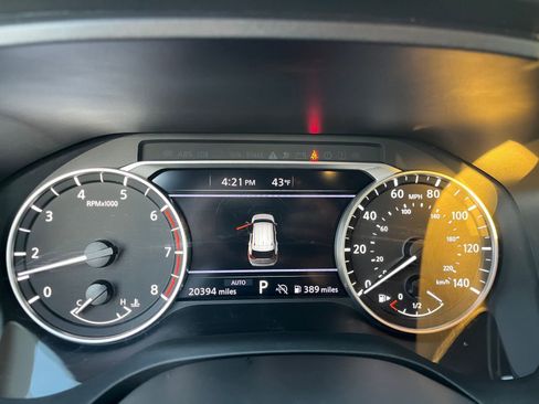 Used 2025 Nissan Rogue SV image 42