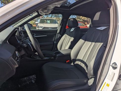 New 2025 Acura Integra A-Spec image 6