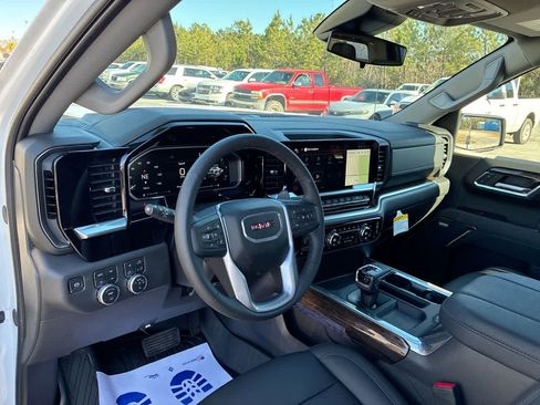 New 2026 GMC Sierra 1500 Elevation w/ Elevation Premium Package image 10