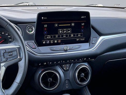 Used 2023 Chevrolet Blazer LT w/ Convenience Package FWD image 7