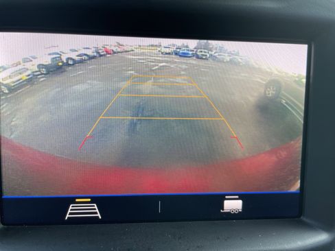 Used 2020 Chevrolet Silverado 1500 Custom w/ Custom Value Package image 19