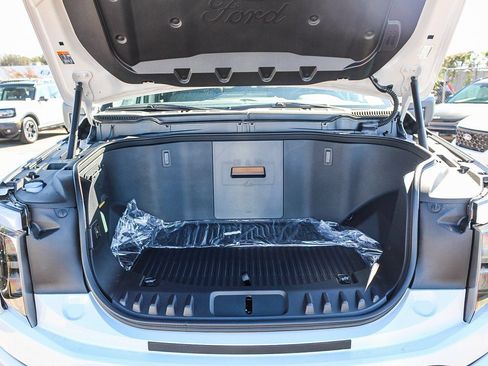 New 2025 Ford F150 Lightning XLT image 28