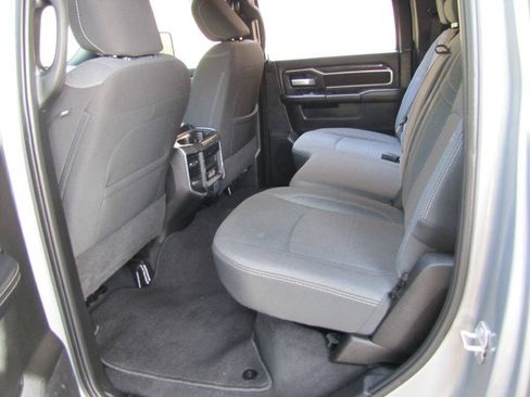 Used 2024 RAM 3500 Big Horn w/ Night Edition AWD/4WD image 15
