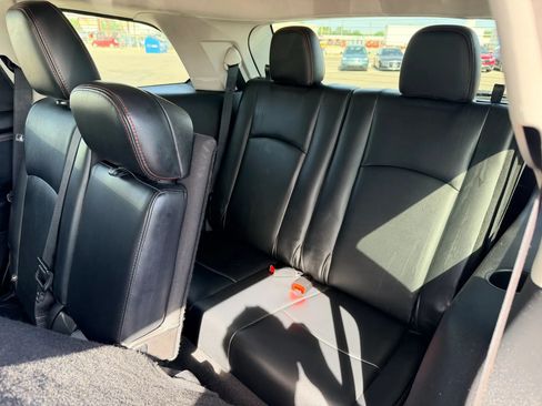 Used 2012 Dodge Journey R/T w/ Flexible Seating Group FWD image 14