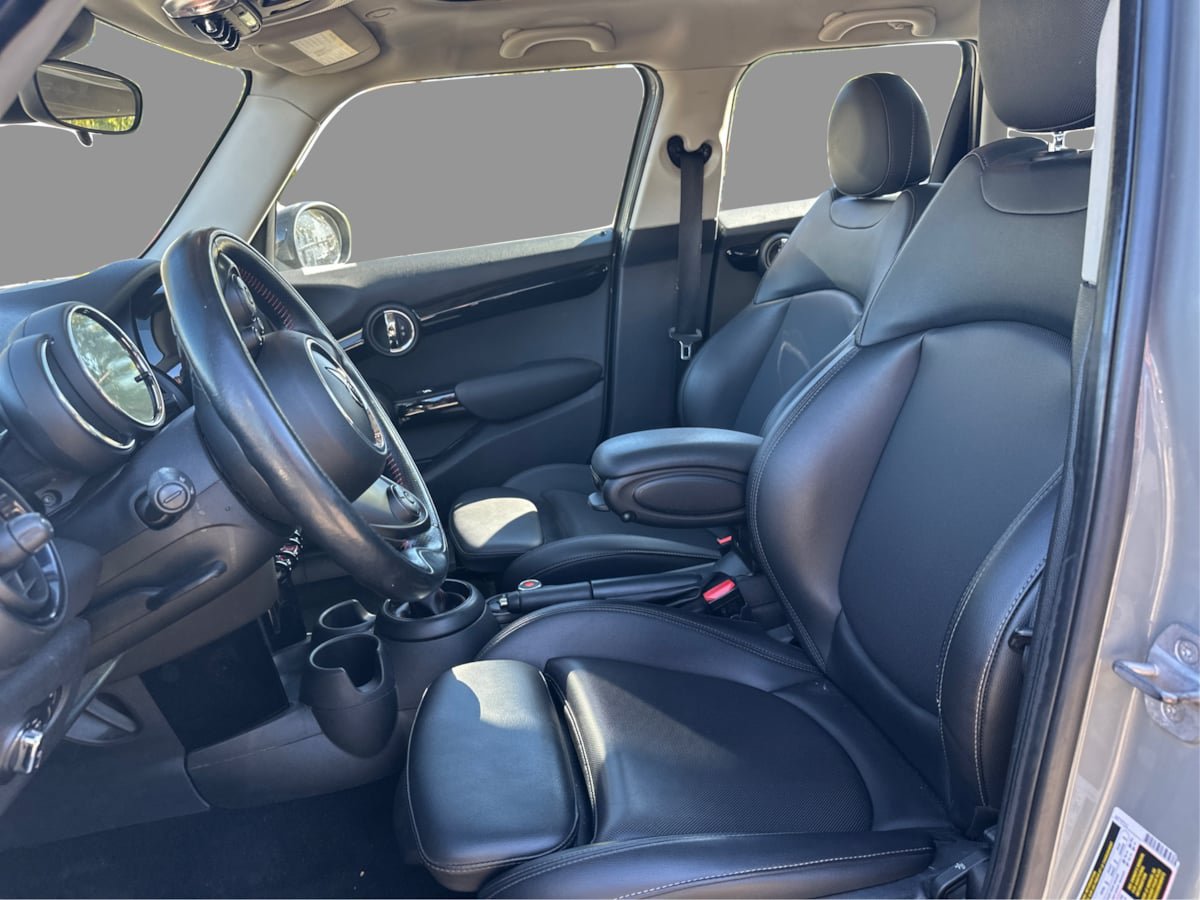 Used 2019 MINI Cooper S FWD image 10