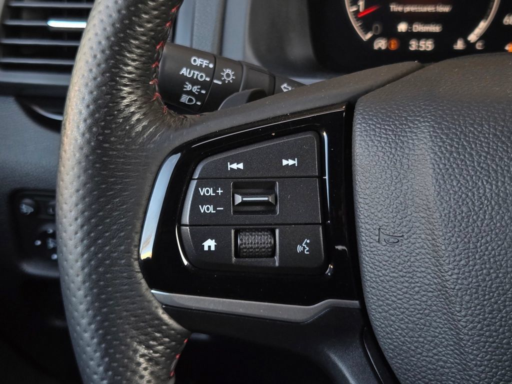 Used 2025 Honda Ridgeline Black Edition image 27