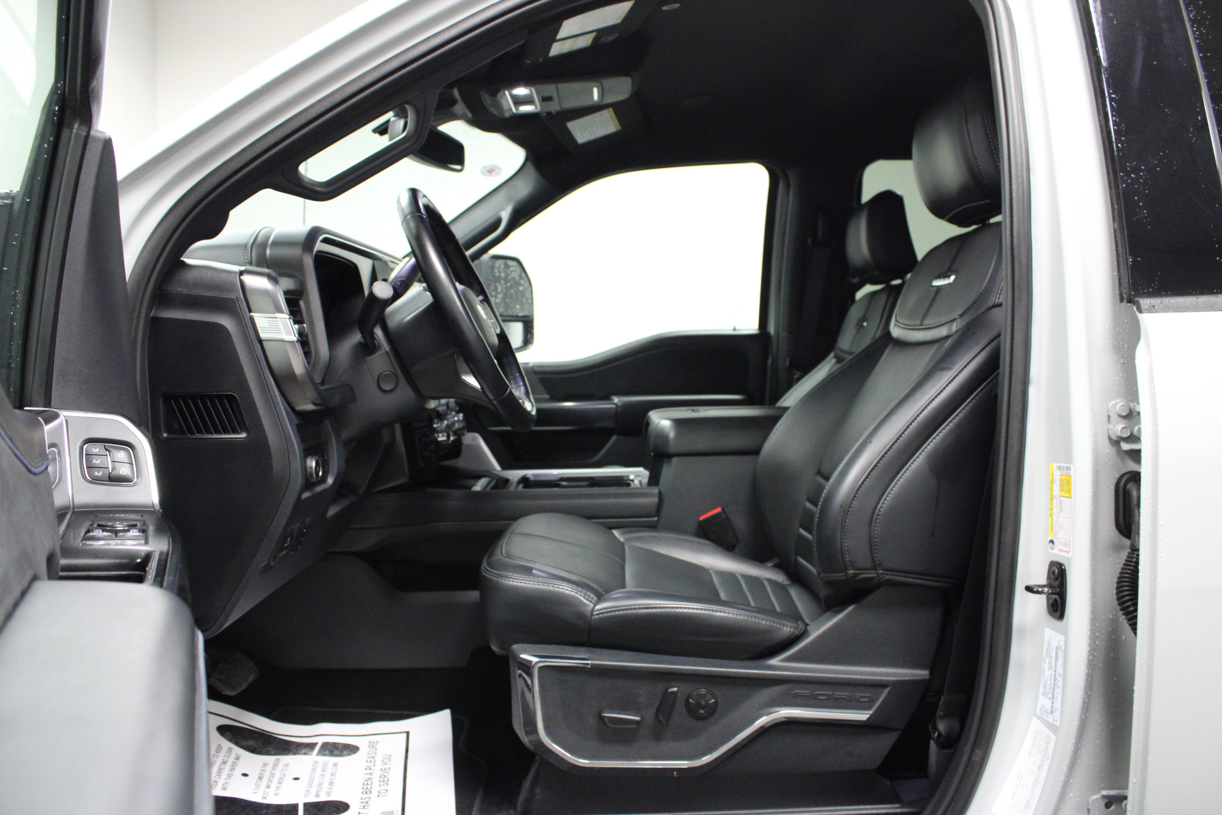 Used 2026 Ford F250 Platinum AWD/4WD image 12