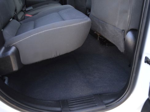 Used 2019 GMC Sierra 2500 SLE image 25