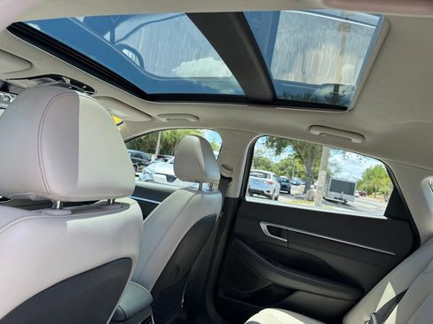 Used 2020 Hyundai Sonata Limited FWD image 48