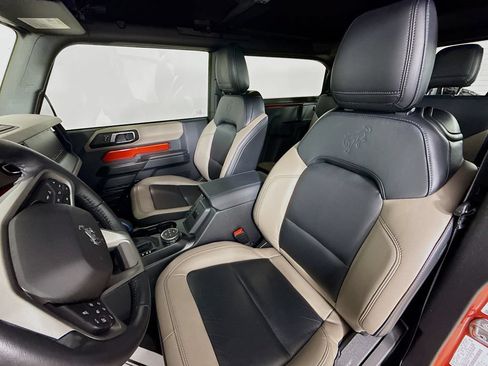 Used 2024 Ford Bronco Wildtrak AWD/4WD image 11