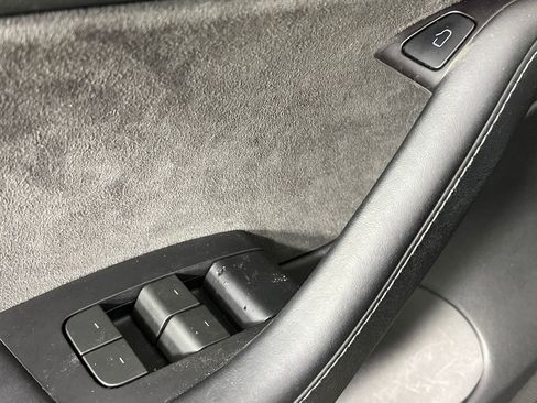 Used 2023 Tesla Model 3 Standard Range image 19