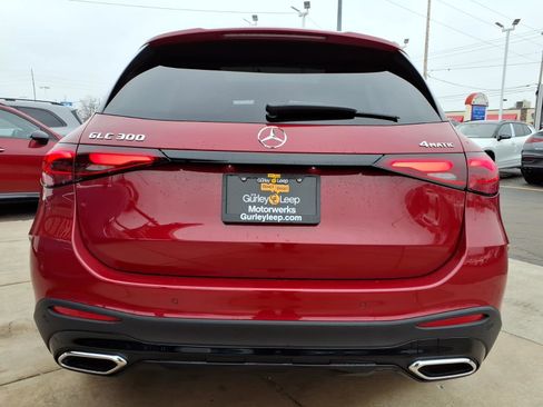 New 2026 Mercedes-Benz GLC 300 GLC 300 image 9