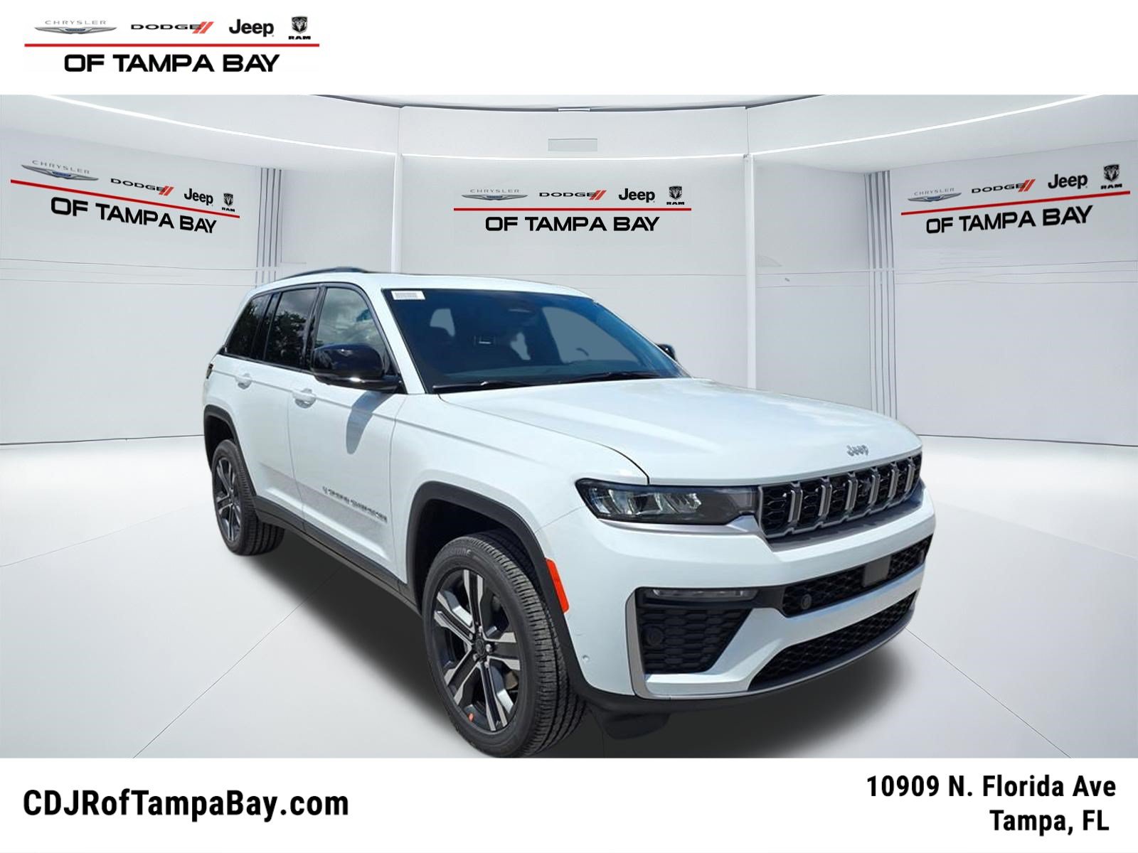 New 2027 Jeep Grand Cherokee Limited w/ Technology Group II AWD/4WD image 1