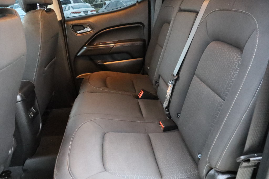 Used 2020 GMC Canyon SLE w/ Elevation Edition RWD image 23