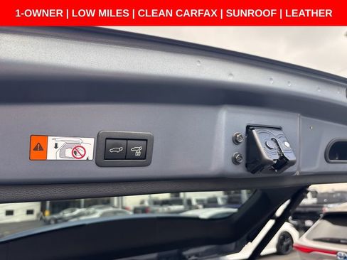 Used 2026 Toyota Corolla Cross XLE w/ Convenience Package FWD image 8