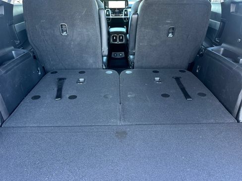 Used 2023 Kia Sorento EX FWD image 17