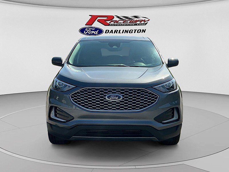 Used 2024 Ford Edge SEL AWD/4WD image 8