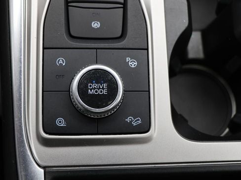 Used 2021 Ford Explorer Platinum w/ Equipment Group 601A image 32