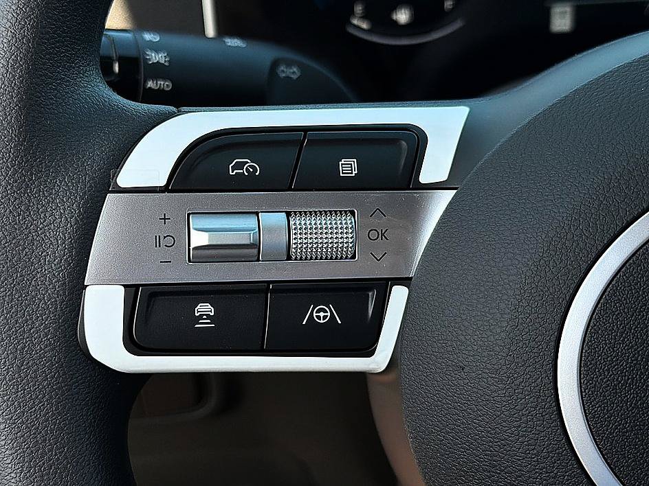 New 2026 Hyundai Tucson SEL Plus FWD image 13