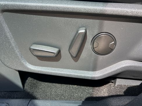 Used 2022 Ford Bronco Wildtrak image 10