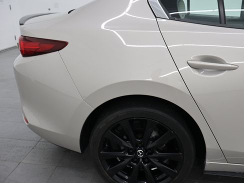 Used 2022 MAZDA MAZDA3 s AWD/4WD image 26