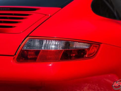 Used 2006 Porsche 911 Carrera RWD image 47