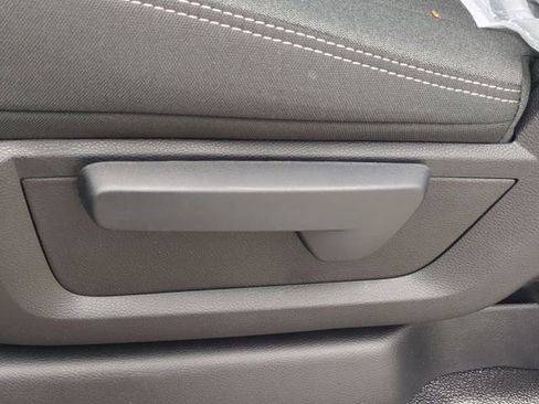 New 2026 RAM 4500 4x4 Regular Cab DRW image 22