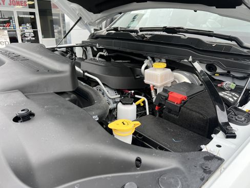 Used 2025 RAM 2500 Tradesman image 29