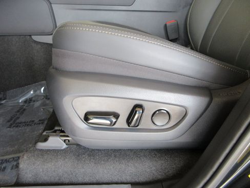 Used 2026 Lexus GX 550 AWD/4WD image 31