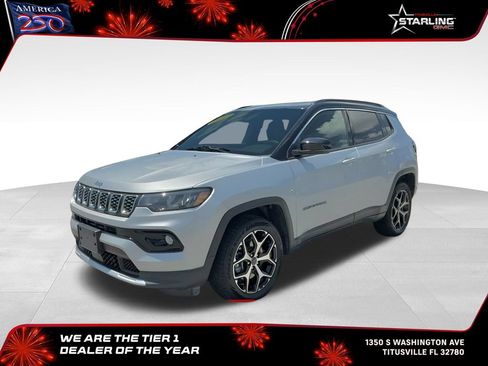 Used 2025 Jeep Compass Limited AWD/4WD image 1