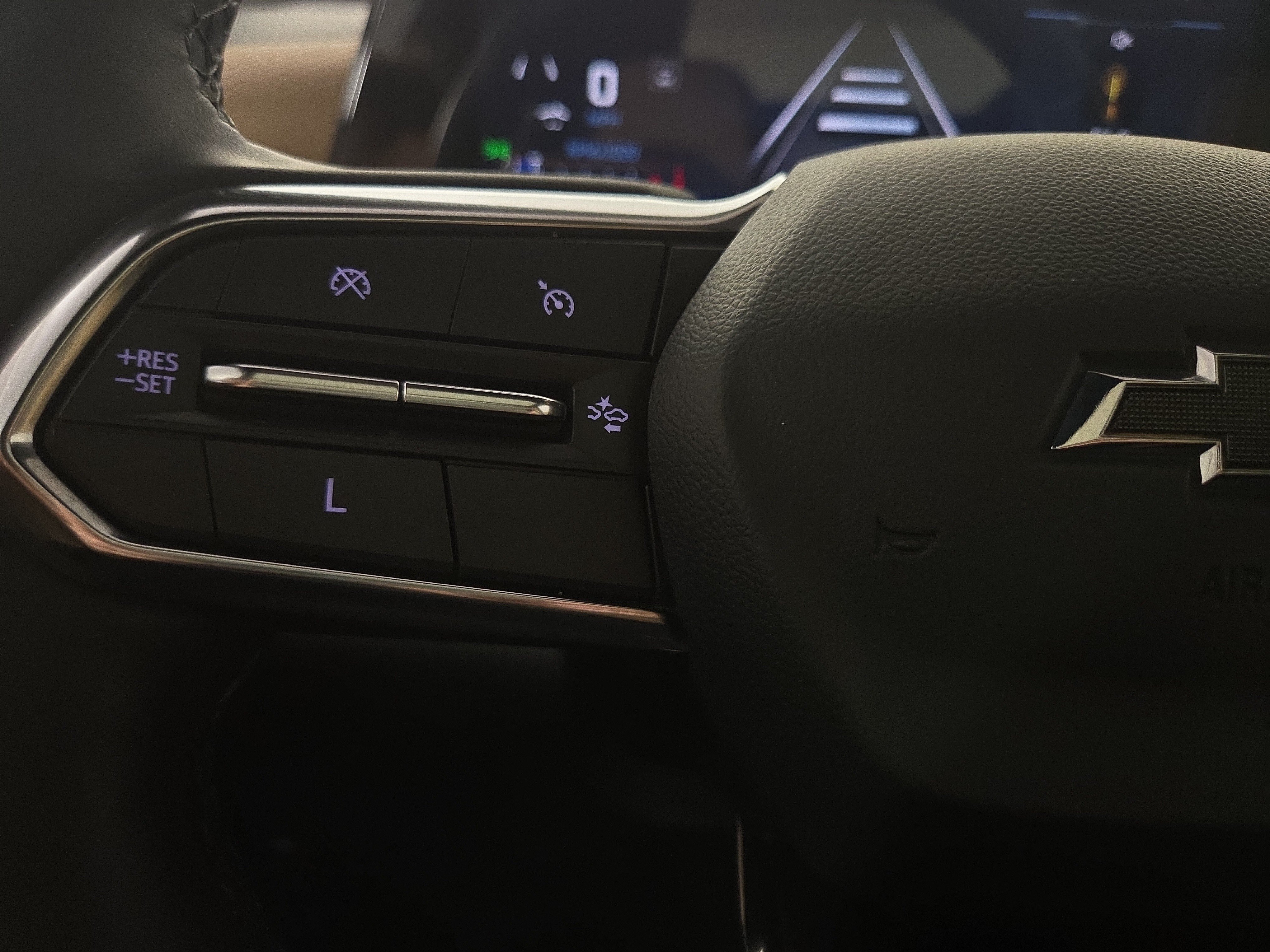Certified 2025 Chevrolet Equinox ACTIV w/ Safety and Technology Package FWD image 15