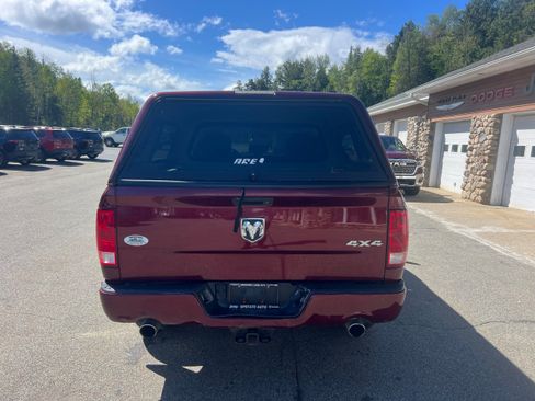 Used 2016 RAM 1500 Express AWD/4WD image 6