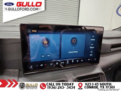 Used 2024 Ford Mustang Convertible image 21